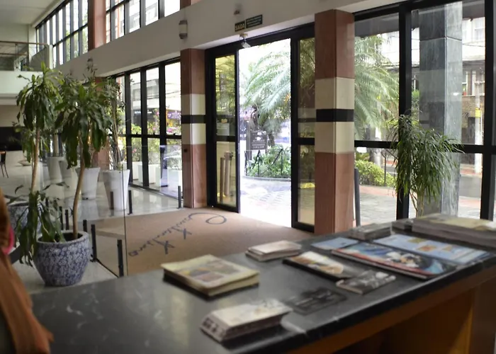 Hotel com jacuzzi: Constantino Hotel e Eventos